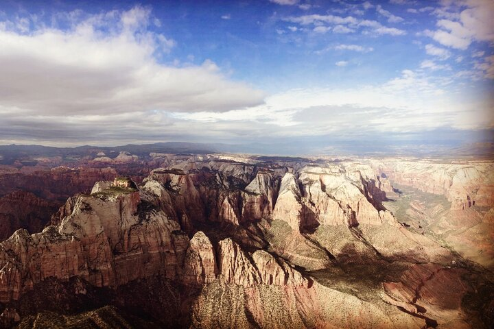 100 Mile Zion National Park Panoramic Helicopter Flight - Photo 1 of 7